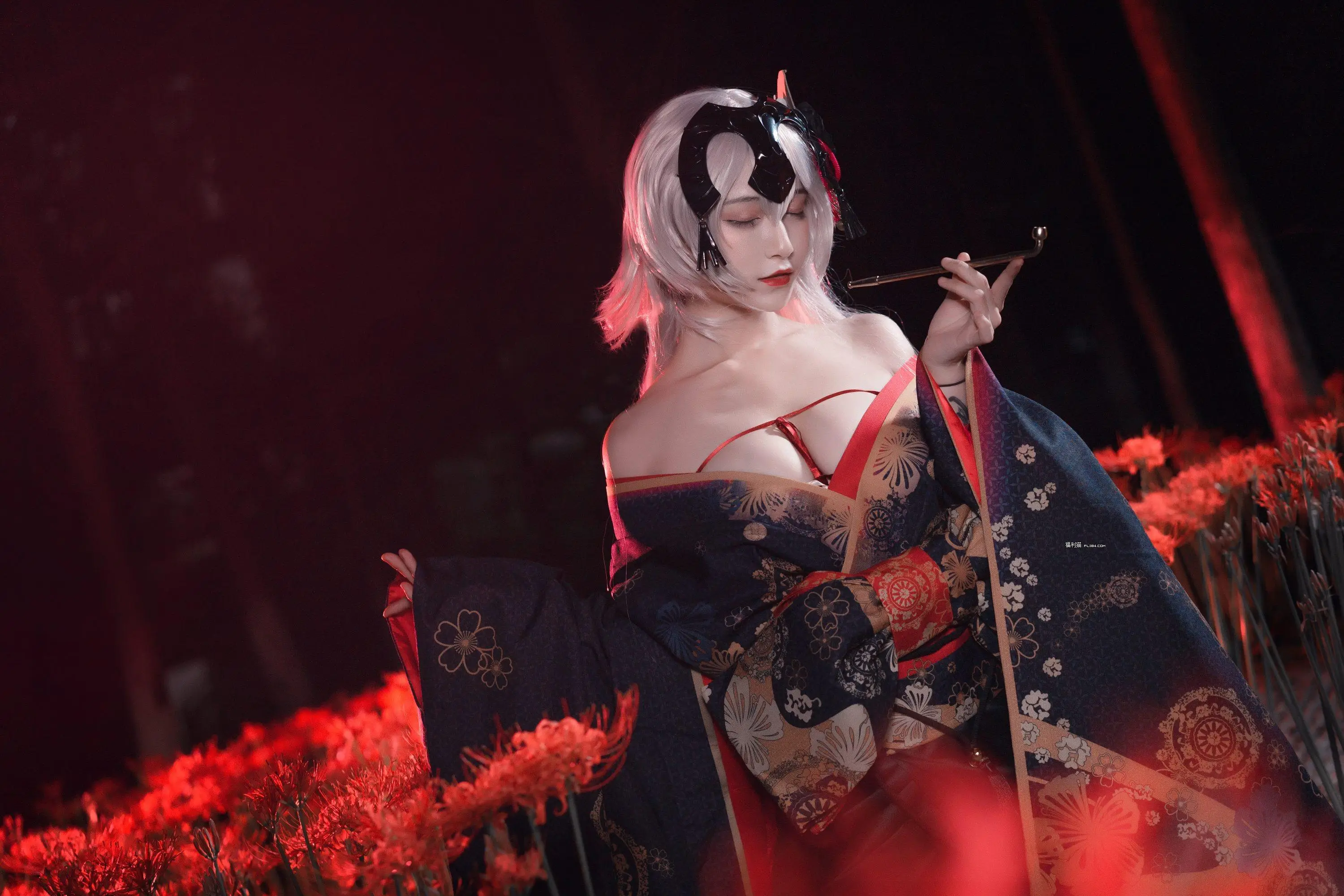 福利姬铁板烧鬼舞w《黑贞》[23p]