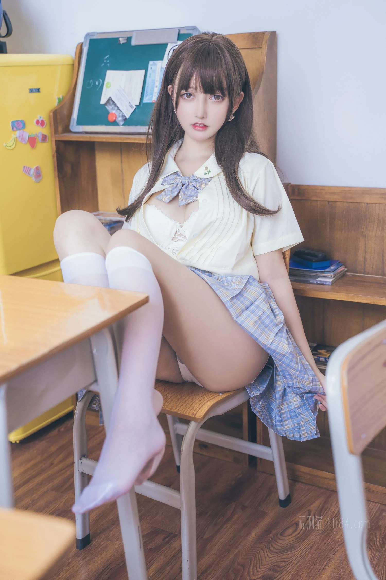 【过期米线线喵】教室 [30P]