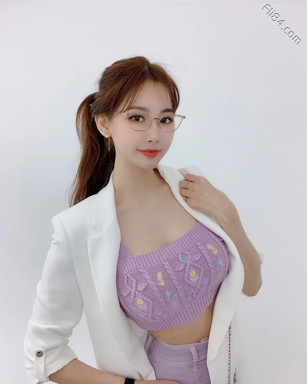 韩国巨乳妹子“mermaidvivi”身材太犯规，简直真人版芭比娃娃(8) 妹子图 热图2