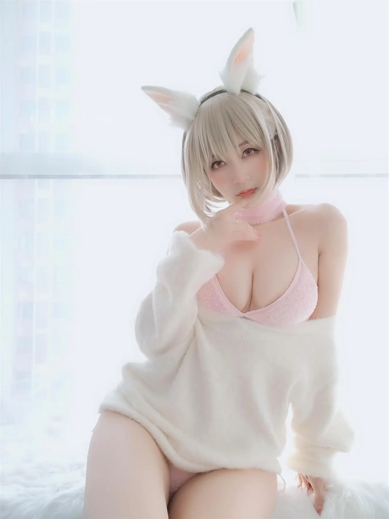 【Coser小姐姐白银】 小白兔 [105P]