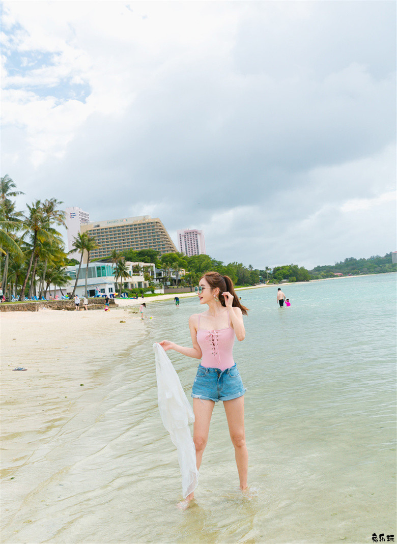 孙允珠·热带水蜜桃恋爱海沫系带泳衣