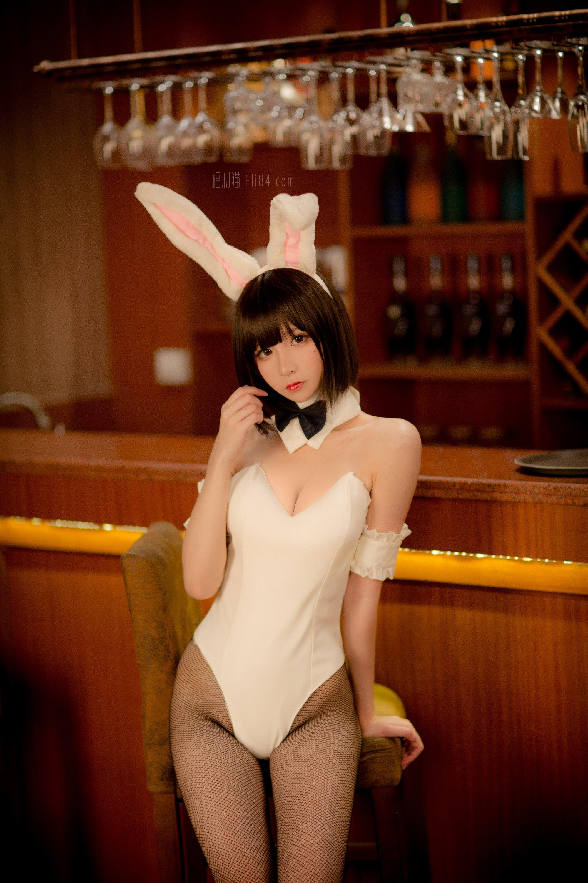 福利姬拼音拼嘤嘤《兔女郎VS卯月女仆》