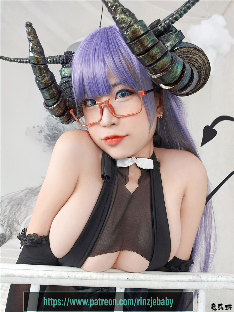 柔嫩光滑好身材！越南coser“Rinzje Baby”真材实料不掺假！