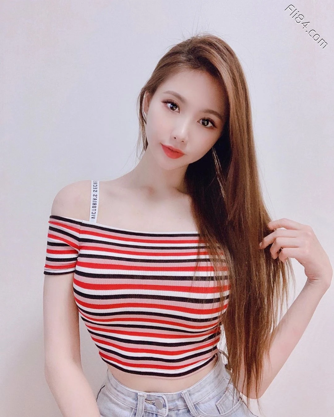 韩国巨乳妹子“mermaidvivi”身材太犯规,简直真人版芭比娃娃 - 全文 妹子图 热图93 韩国巨乳妹子“mermaidvivi”身材太犯规,简直真人版芭比娃娃 - 全文 妹子图 热图93