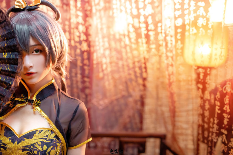 【COS】微博铁板烧鬼舞w作品合集之洛天依