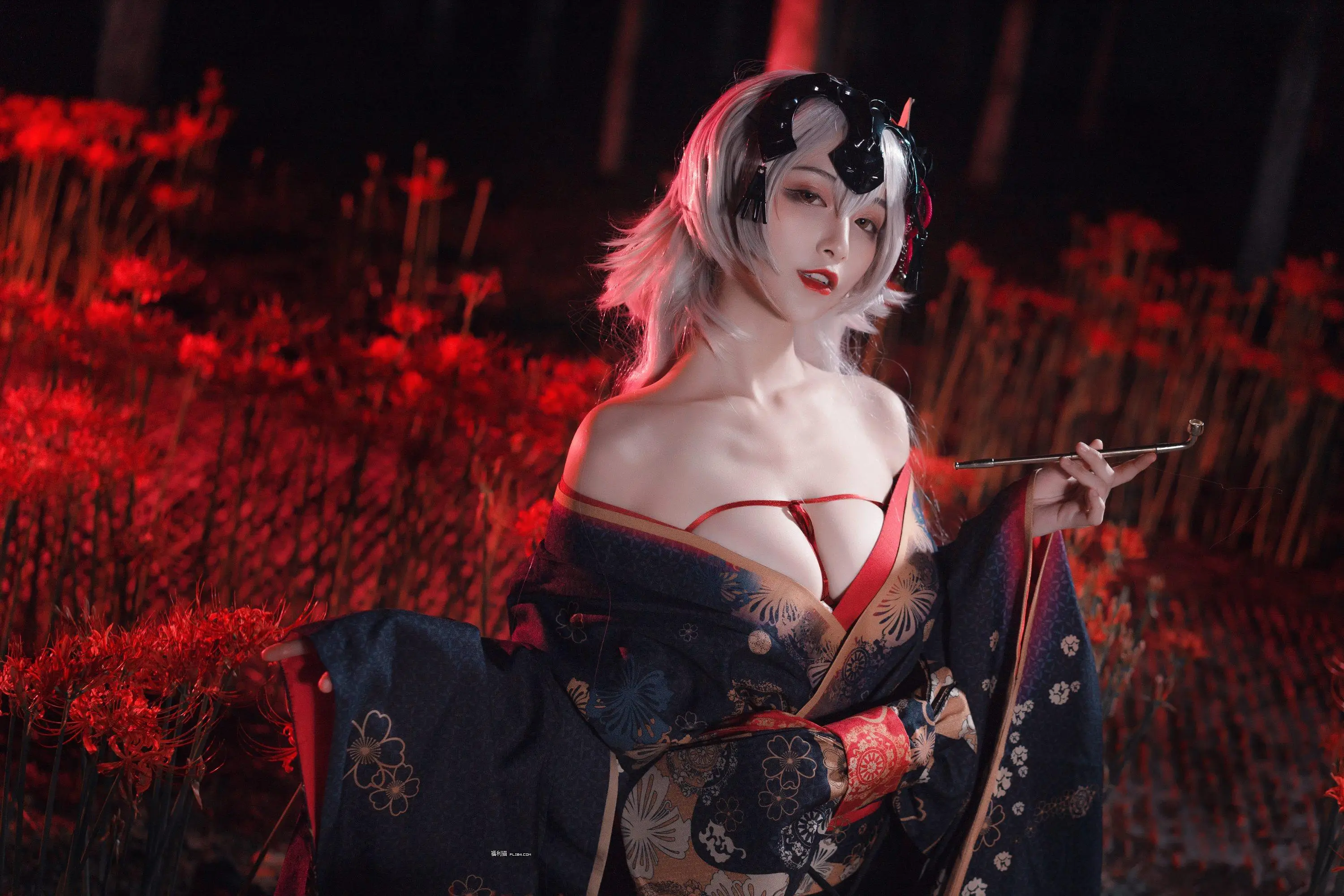 福利姬铁板烧鬼舞w《黑贞》[23p]