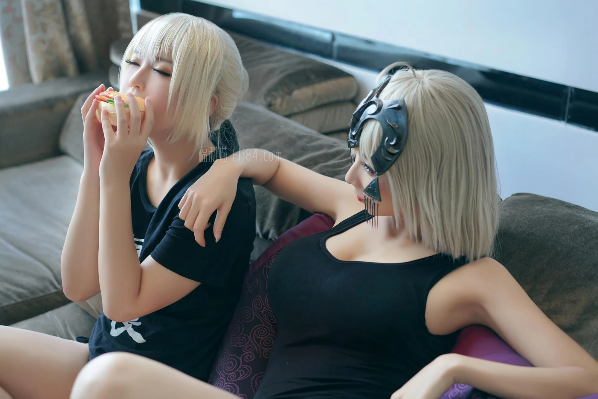 半半子N&索索-家居[28P]